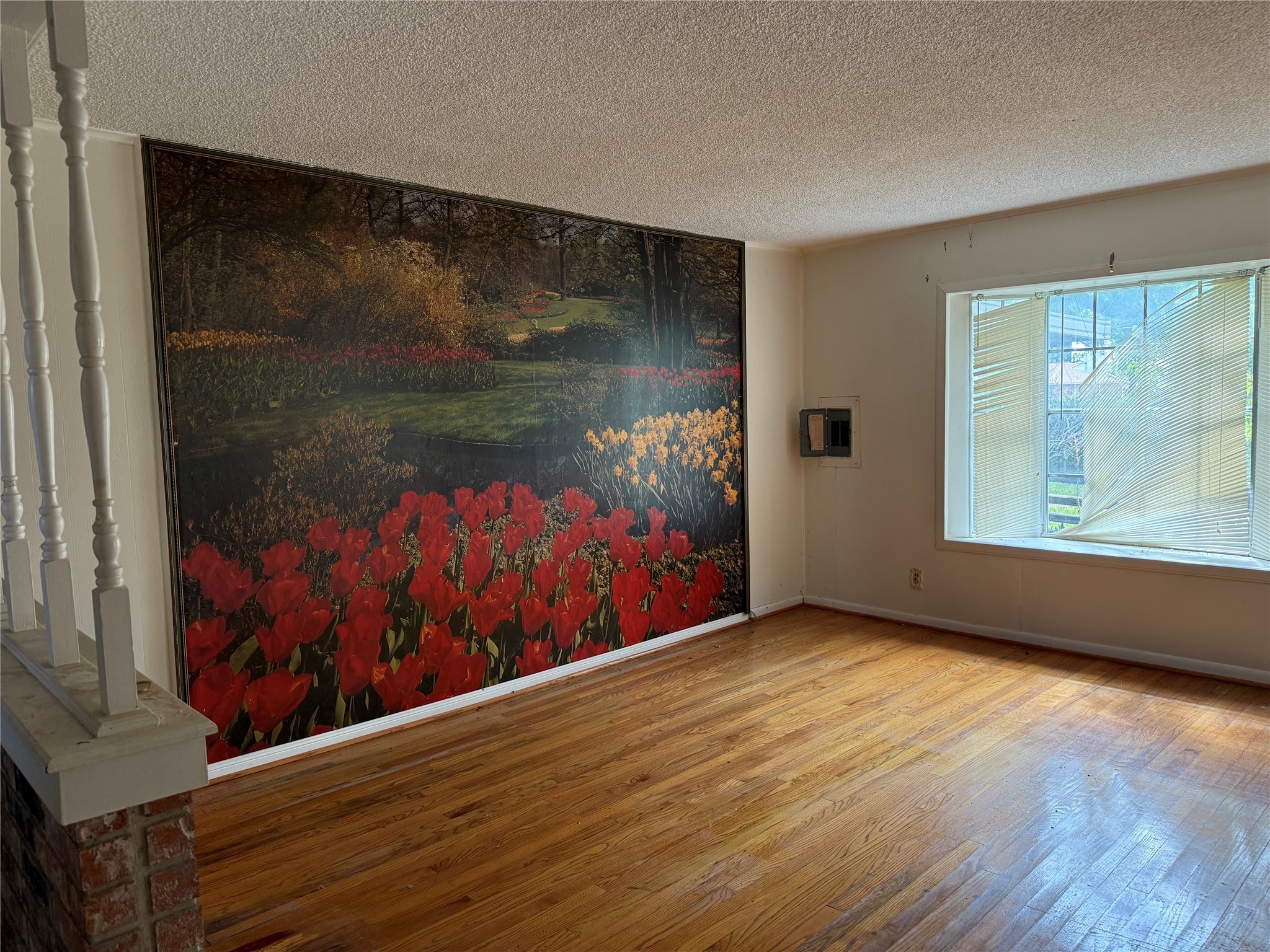 4302 Fernwood Drive Houston, TX 77021 - Photo 4 of 15 a view of a room with wooden floor