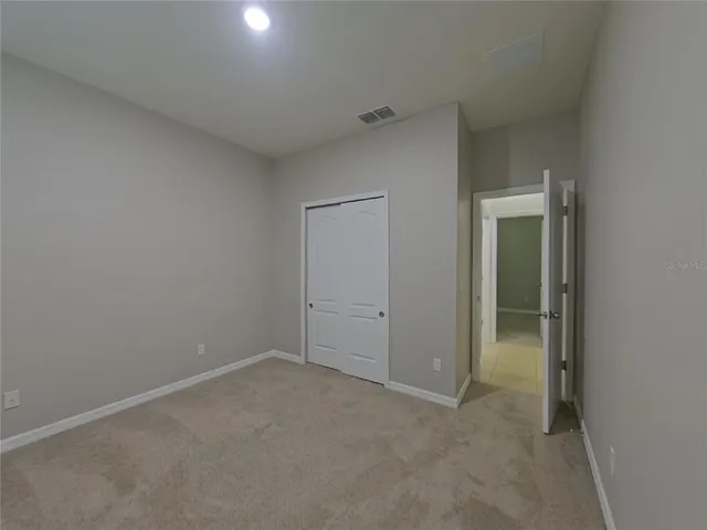 $1,949 | Undisclosed Address, Grand Island, FL 32735