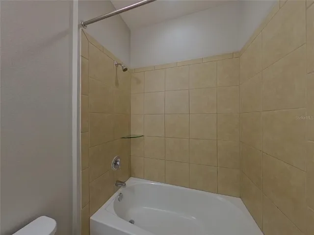 $1,949 | Undisclosed Address, Grand Island, FL 32735