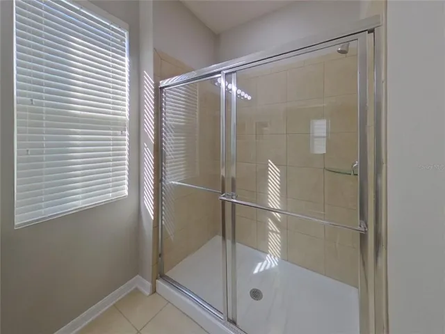 $1,949 | Undisclosed Address, Grand Island, FL 32735