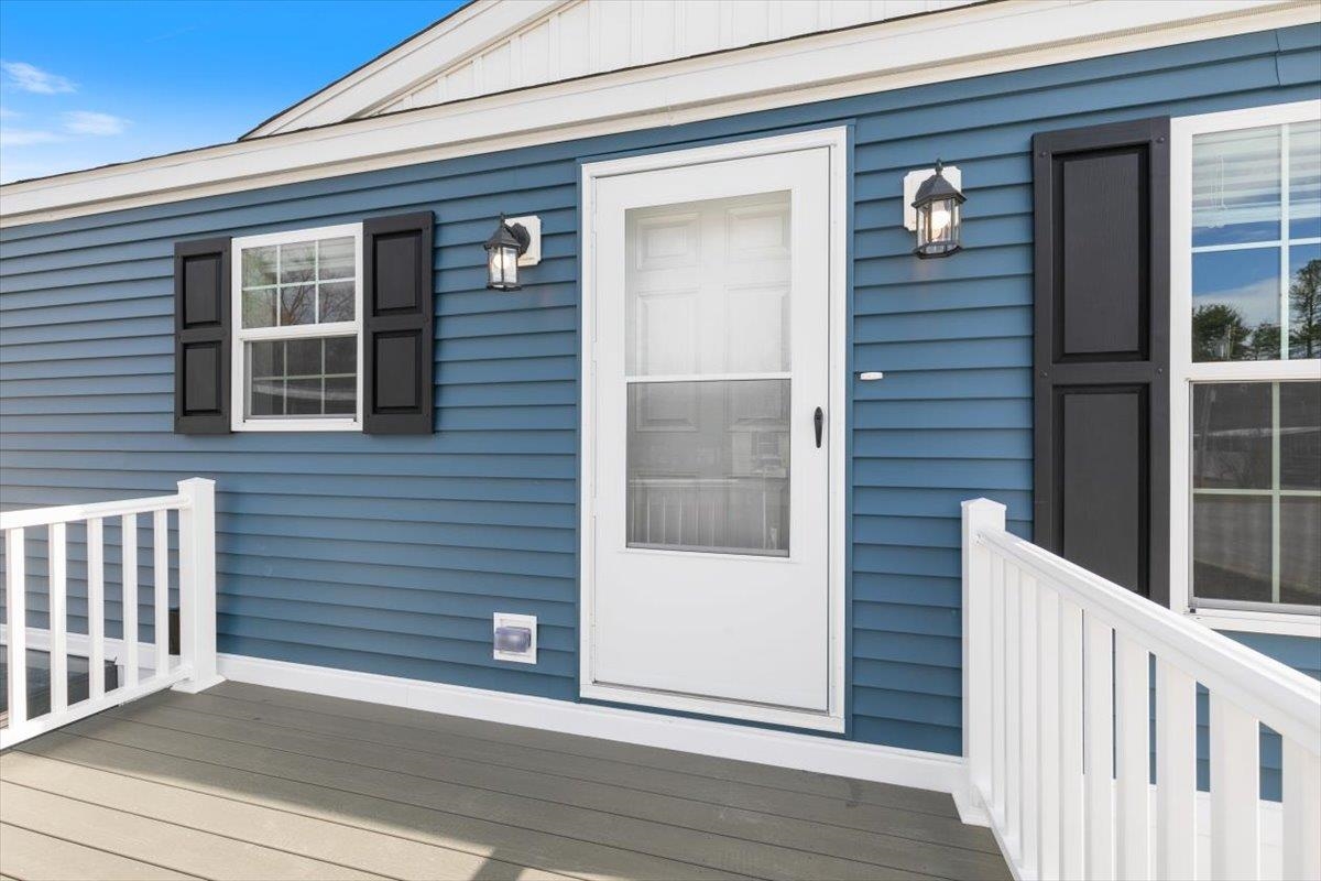 54 Hagop Road Salem, NH 03079 - Photo 7 of 22