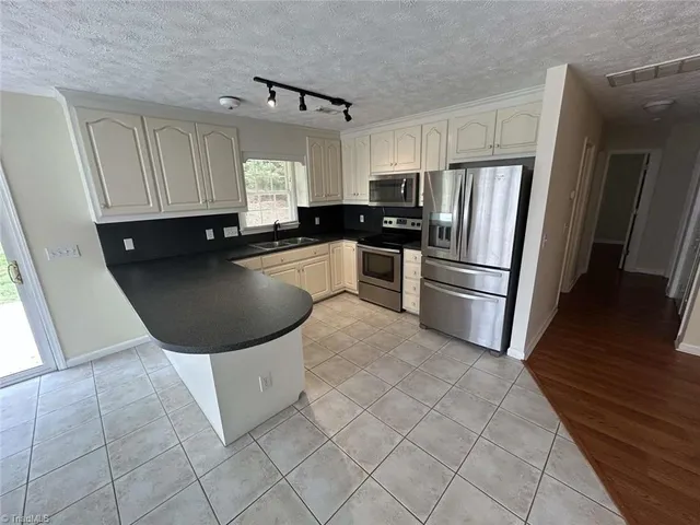 $249,000 | 267 South Boyles Street, Pilot Mountain, NC 27041