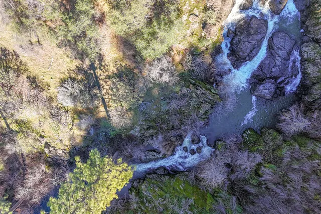 $85,000 | **** Western Whitehouse Way, Oak Run, CA 96069