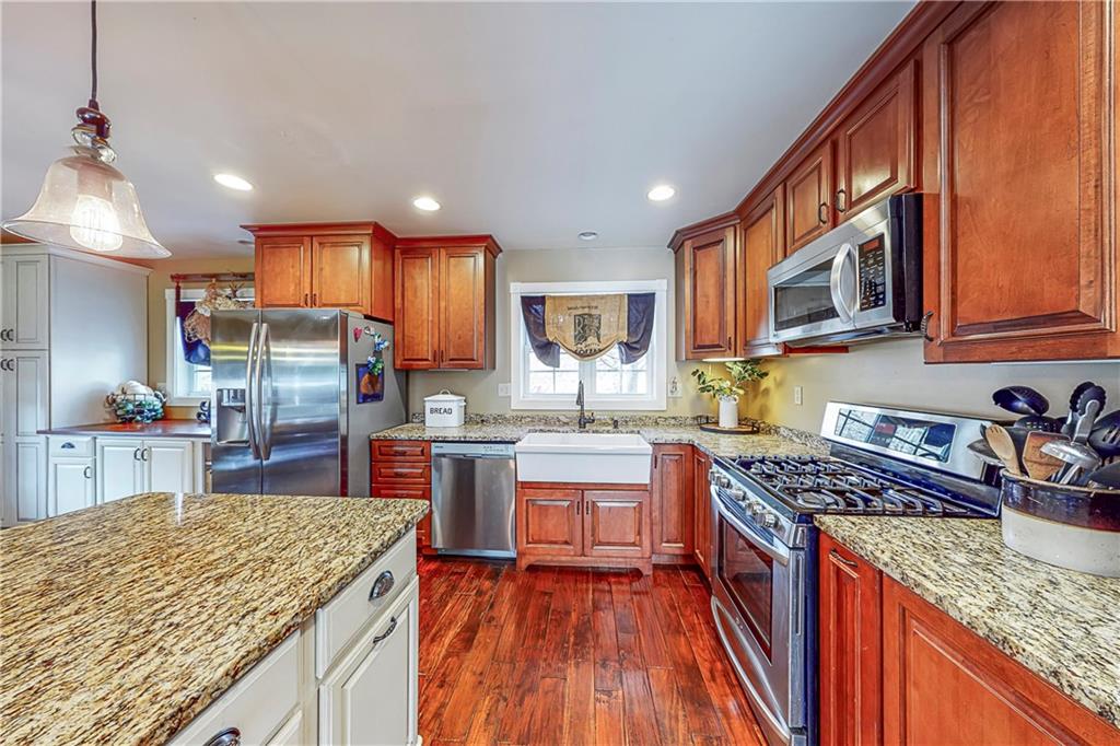 127 Miller Lane Road Waynesburg, PA 15370 - Photo 12 of 25 This kitchen highly functional and provides so much space.