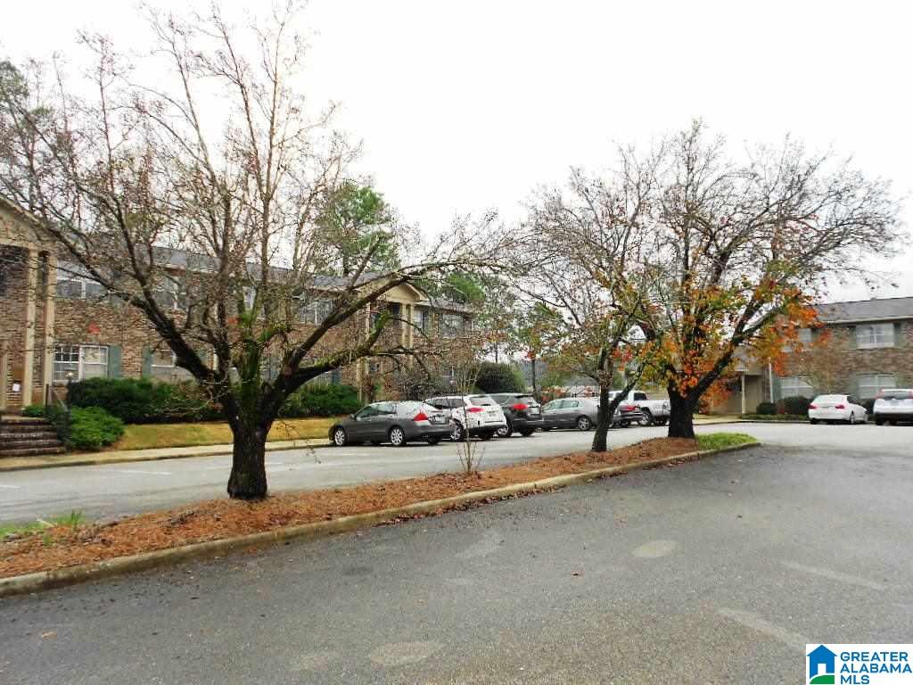 3127 Lancaster Court, Unit 3127D Homewood, AL 35209 - Photo 2 of 25