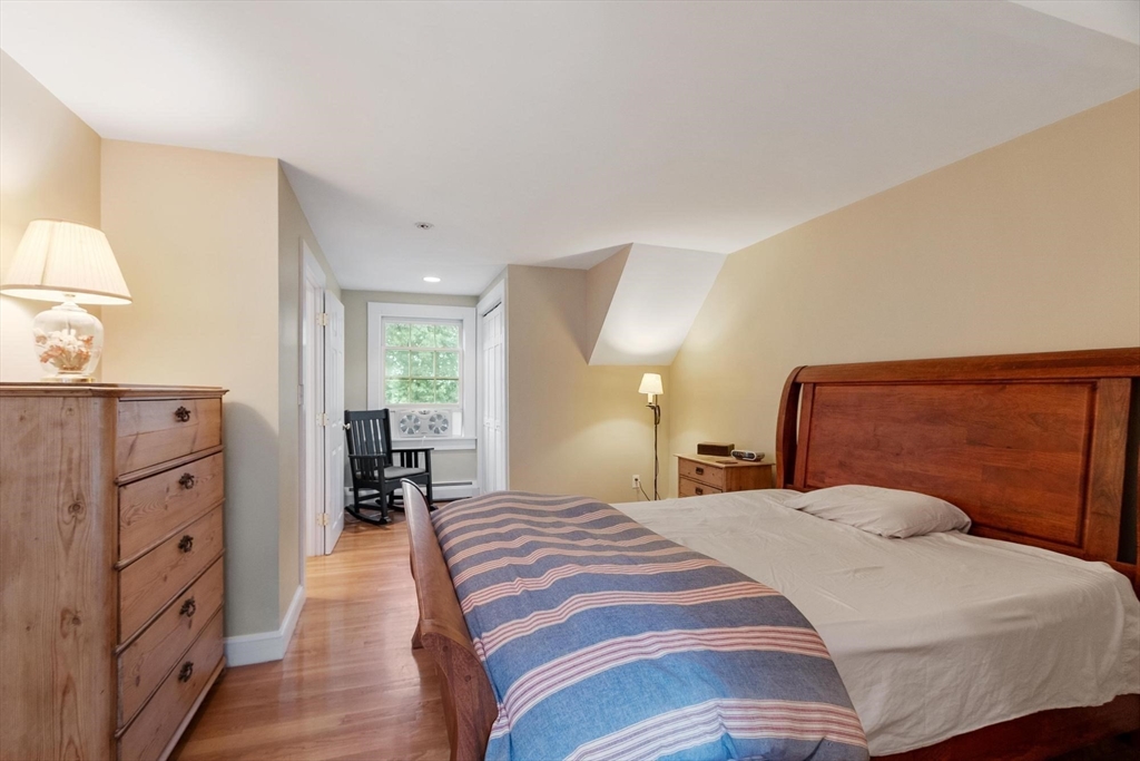 165 Old Stow Road Concord, MA 01742 - Photo 15 of 27