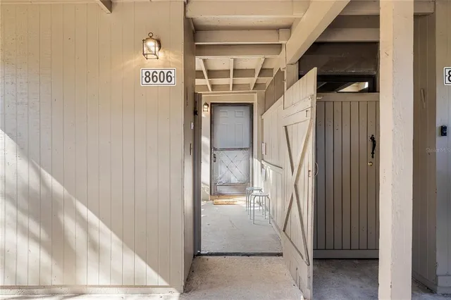 $224,900 | 8606 Palm Lane, Temple Terrace, FL 33637