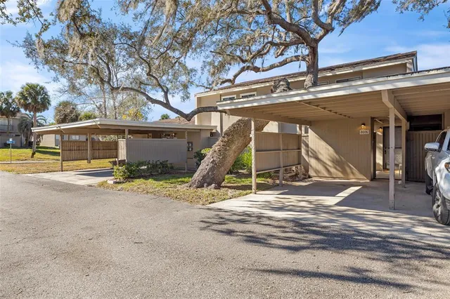 $224,900 | 8606 Palm Lane, Temple Terrace, FL 33637