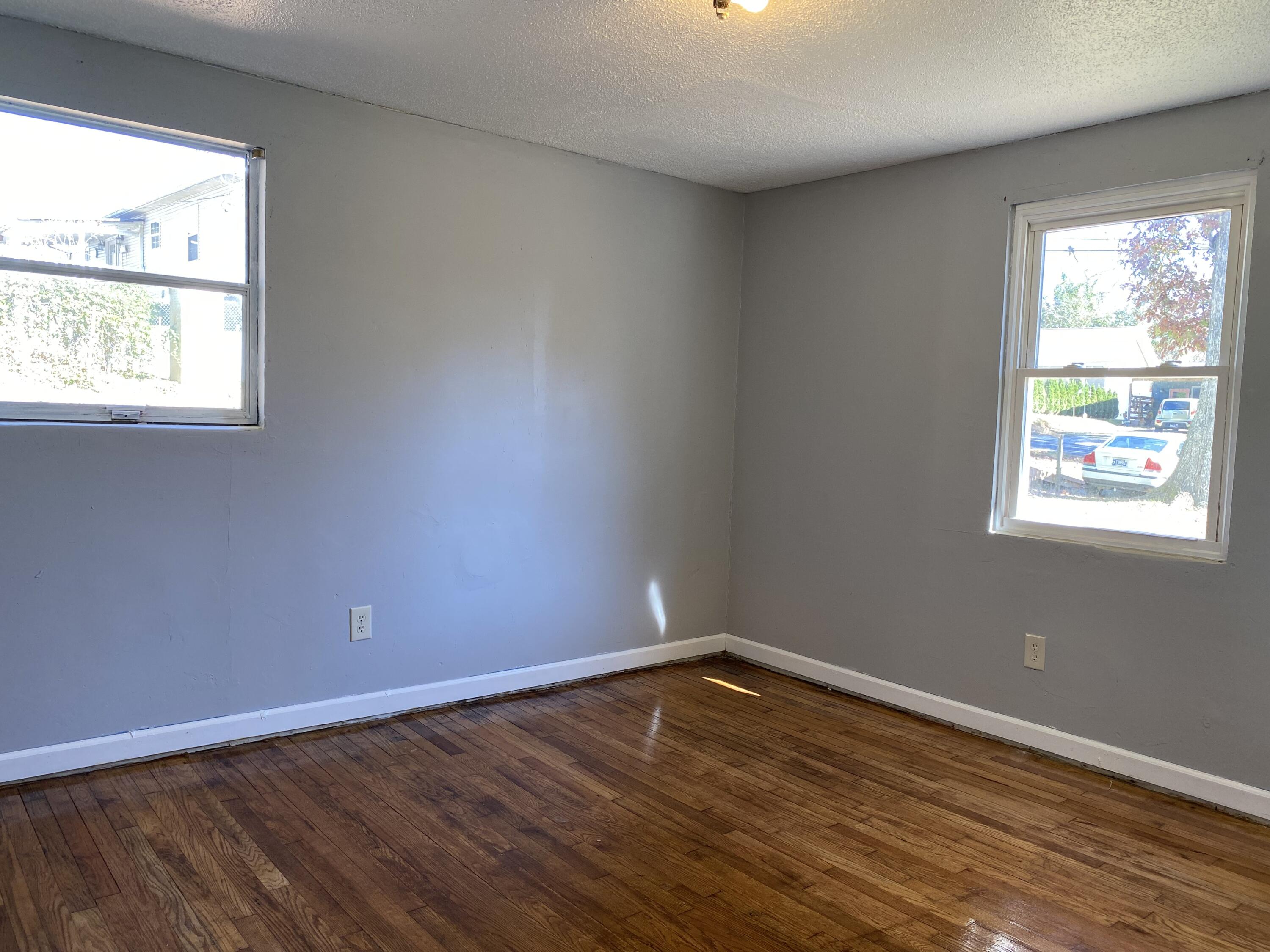 104 Gray Road Signal Mountain, TN 37377 - Photo 24 of 31 Bedroom 2