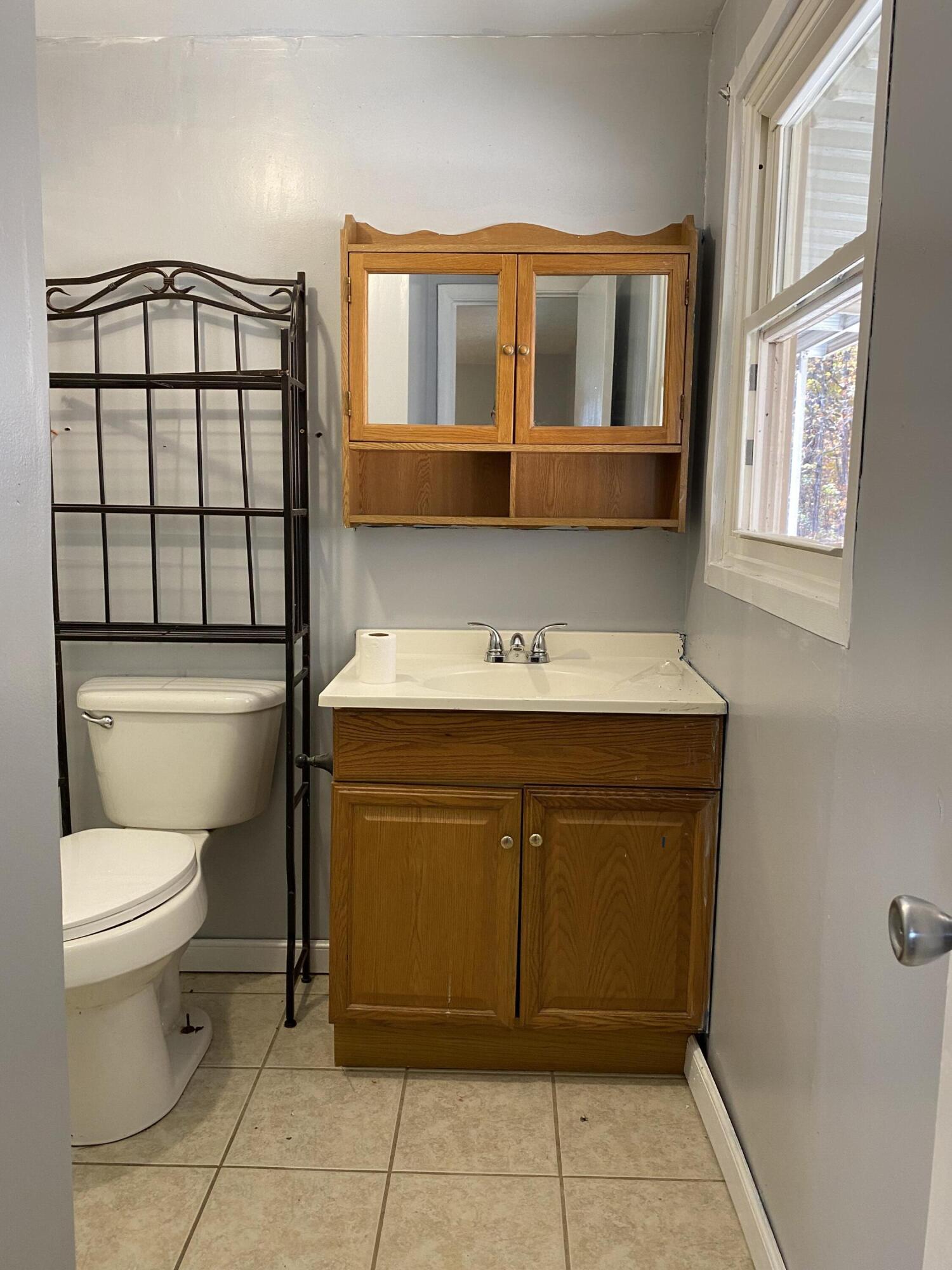 104 Gray Road Signal Mountain, TN 37377 - Photo 28 of 31 Master Bath