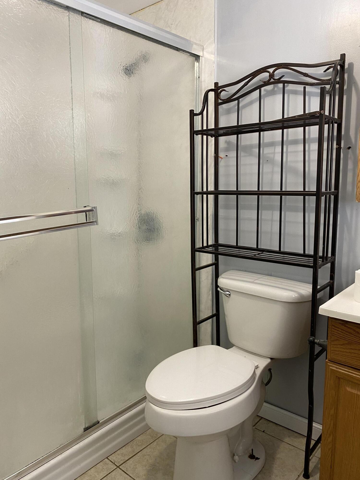 104 Gray Road Signal Mountain, TN 37377 - Photo 29 of 31 Master Bath