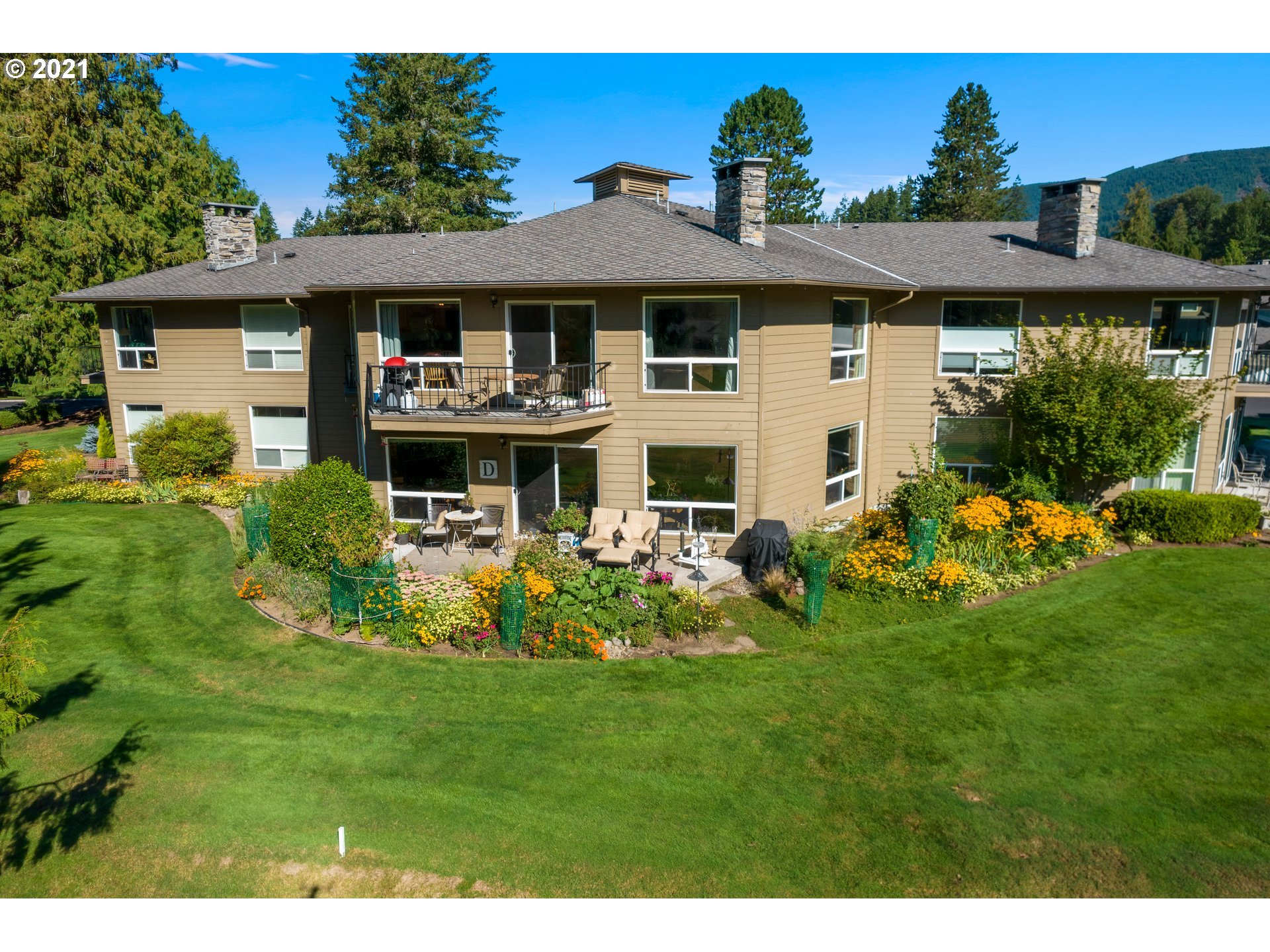 68614 East Fairway Estates Road Welches, OR 97067 - Photo 1 of 28 Gallery Image 1