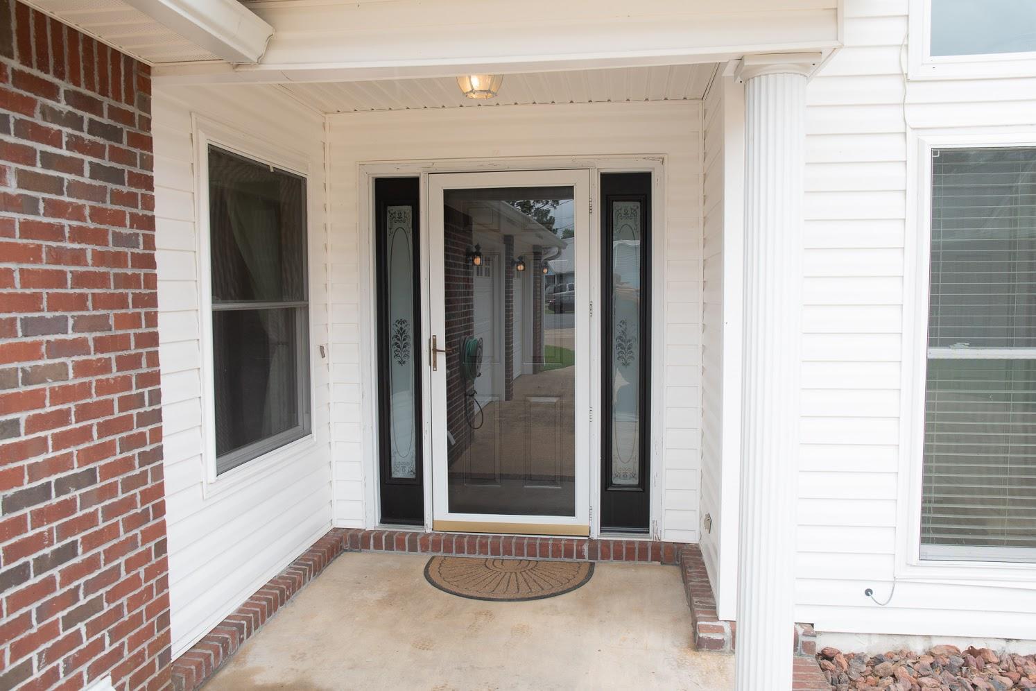 2802 Ping Lane Crestview, FL 32539 - Photo 2 of 30 a view of an entryway