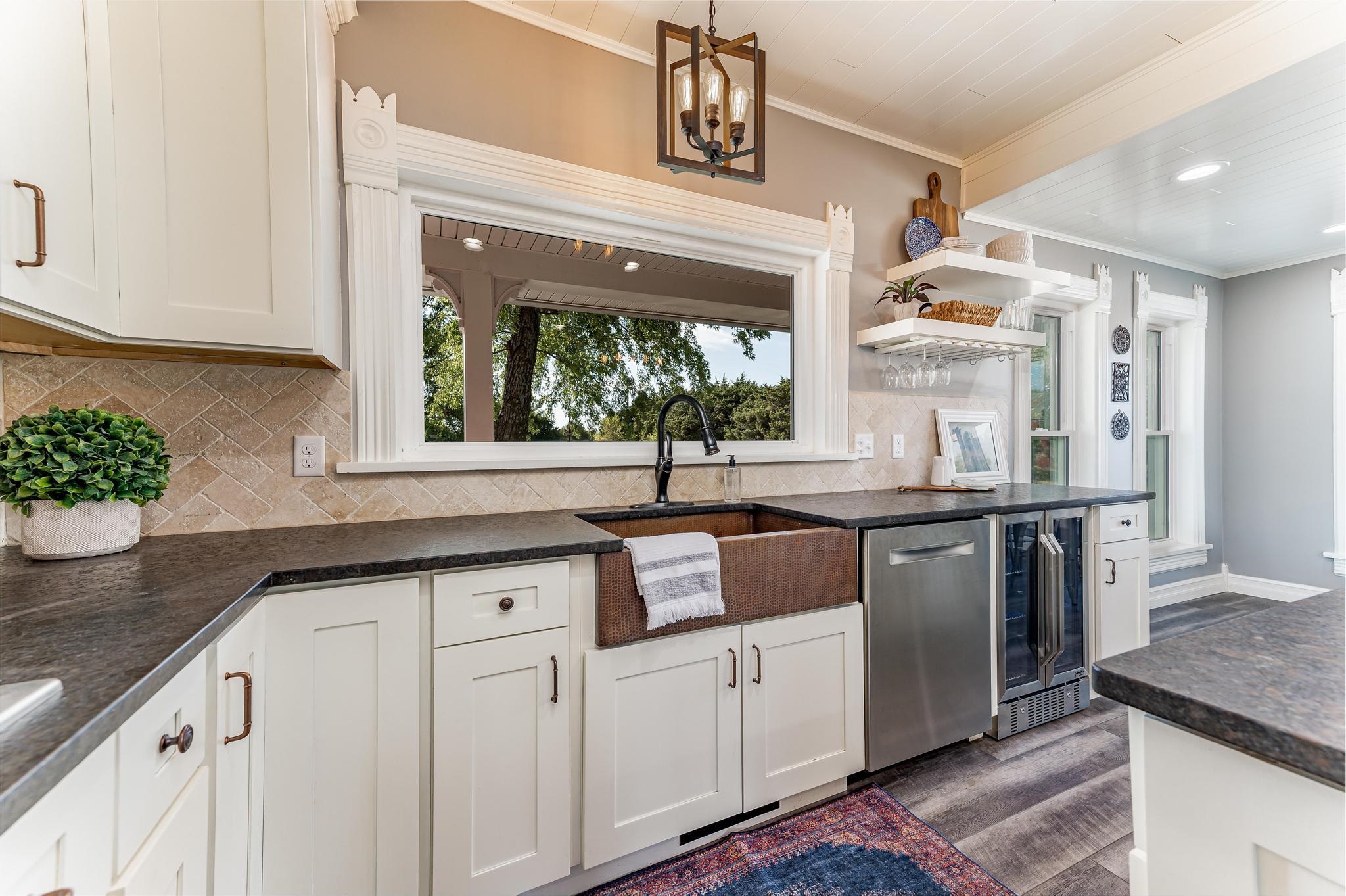 2708 North Andover Road Andover, KS 67002 - Photo 15 of 27