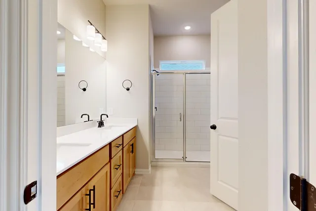 $389,990 | 530 Darley Oak Drive, Dripping Springs, TX 78620