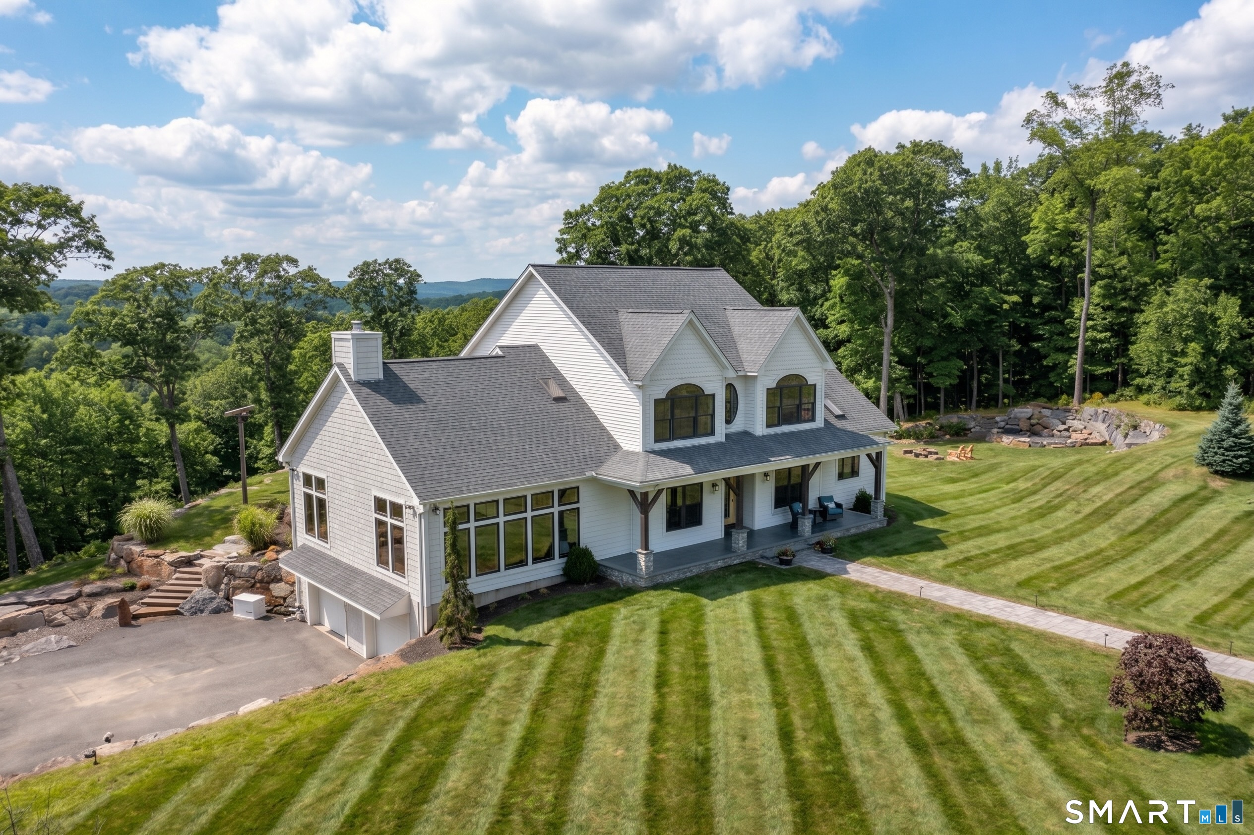 8 Bobcat Lane Warren, CT 06754 - Photo 4 of 40