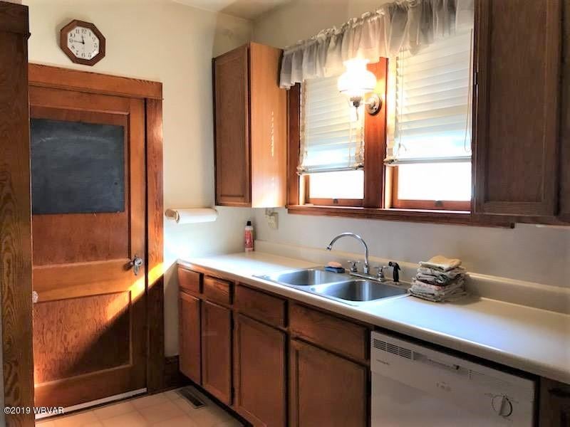 76 Lizardville Road Mill Hall, PA 17751 - Photo 15 of 40 kitchen