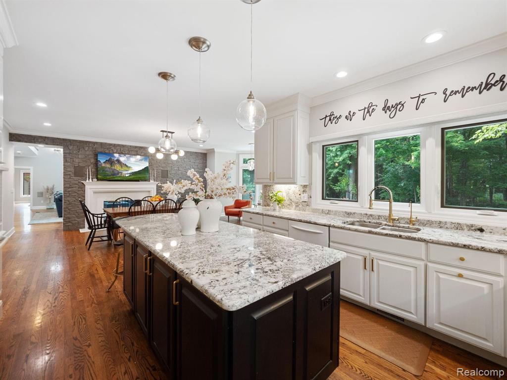 3652 Walnut Brook Drive Rochester Hills, MI 48309 - Photo 13 of 46