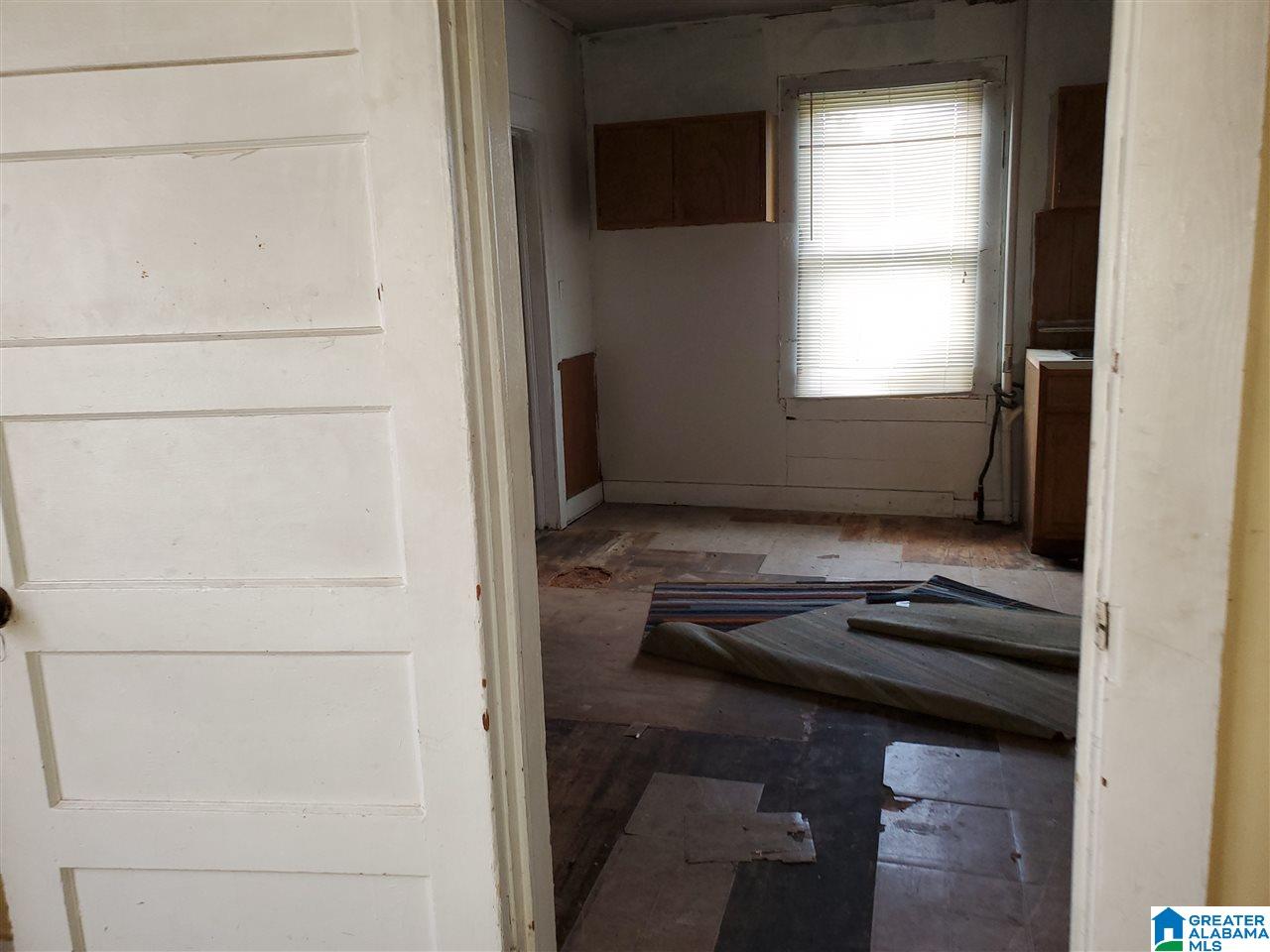 1657 Maple Avenue Southwest Birmingham, AL 35211 - Photo 29 of 39
