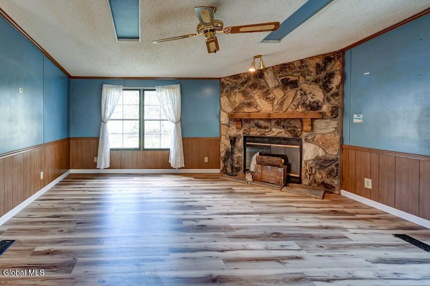 494 Lepper Road Fort Johnson, NY 12070 - Photo 7 of 65 Living Room Lepper