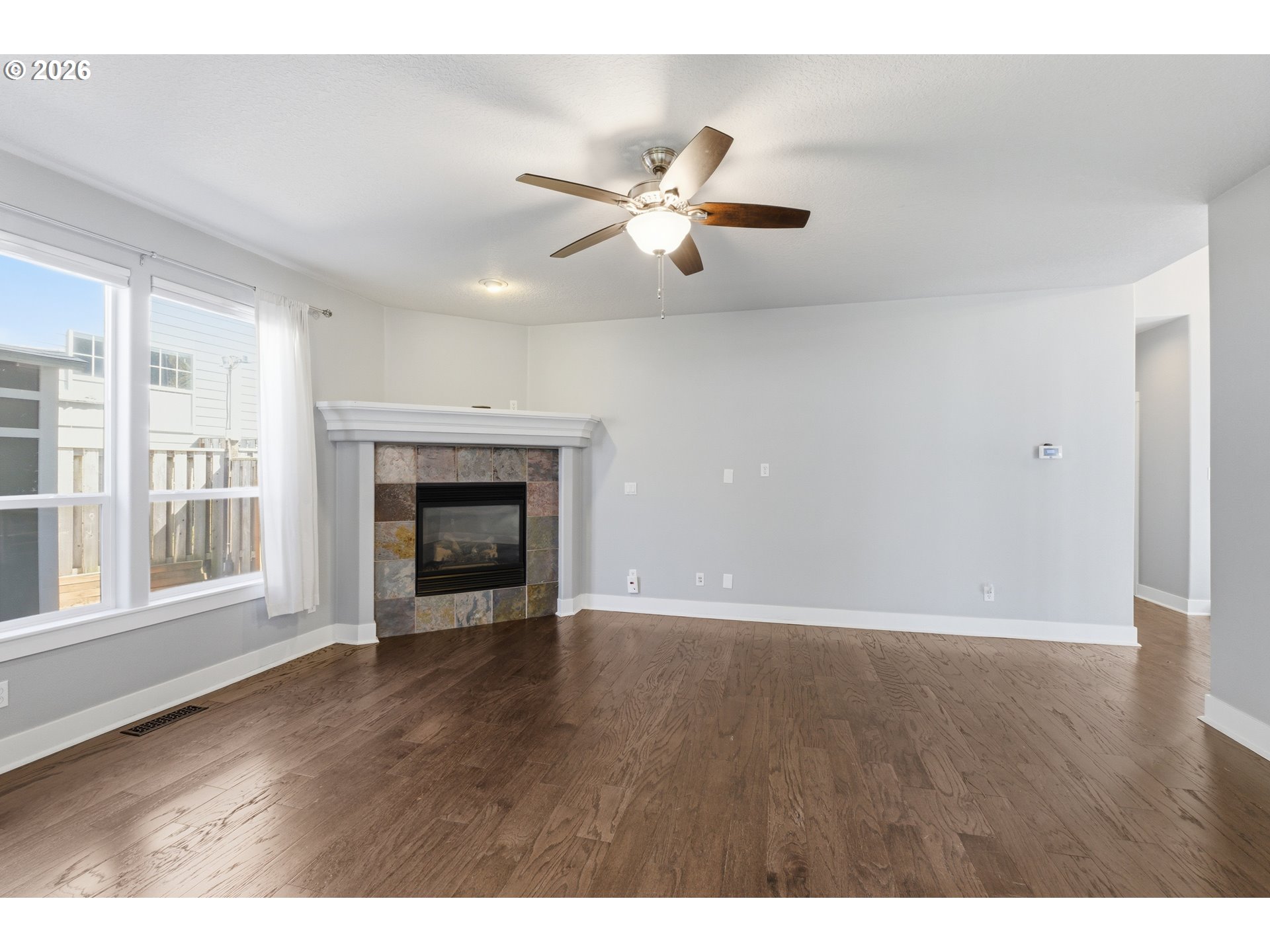 11137 Southwest Koller Street Tualatin, OR 97062 - Photo 5 of 27