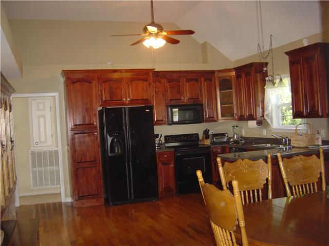 955 Rip Steele Road Columbia, TN 38401 - Photo 6 of 14 Storage Galore in this kitchen. All black appliances stay with home. Deer & turkey are often seen from the kitchen window.