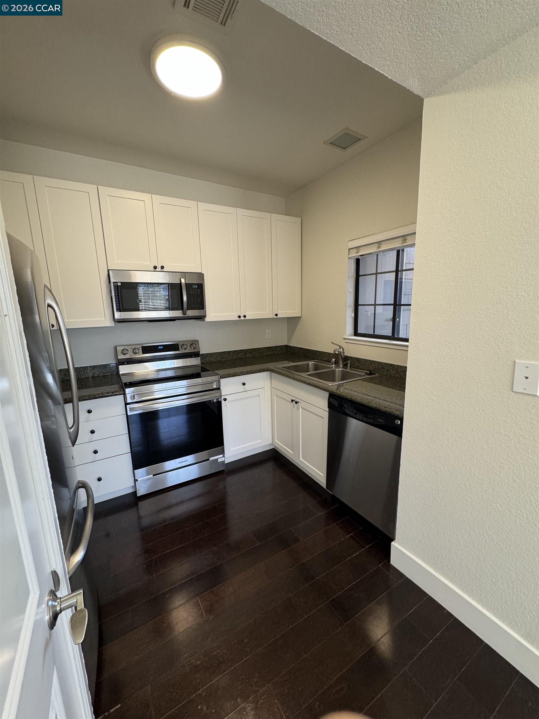 361 South Overlook Drive San Ramon, CA 94582 - Photo 8 of 18