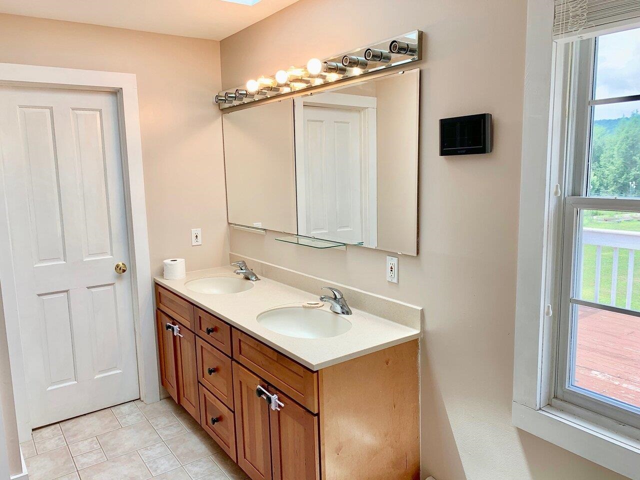 1171 Witchcat Road Bakersfield, VT 05450 - Photo 19 of 40