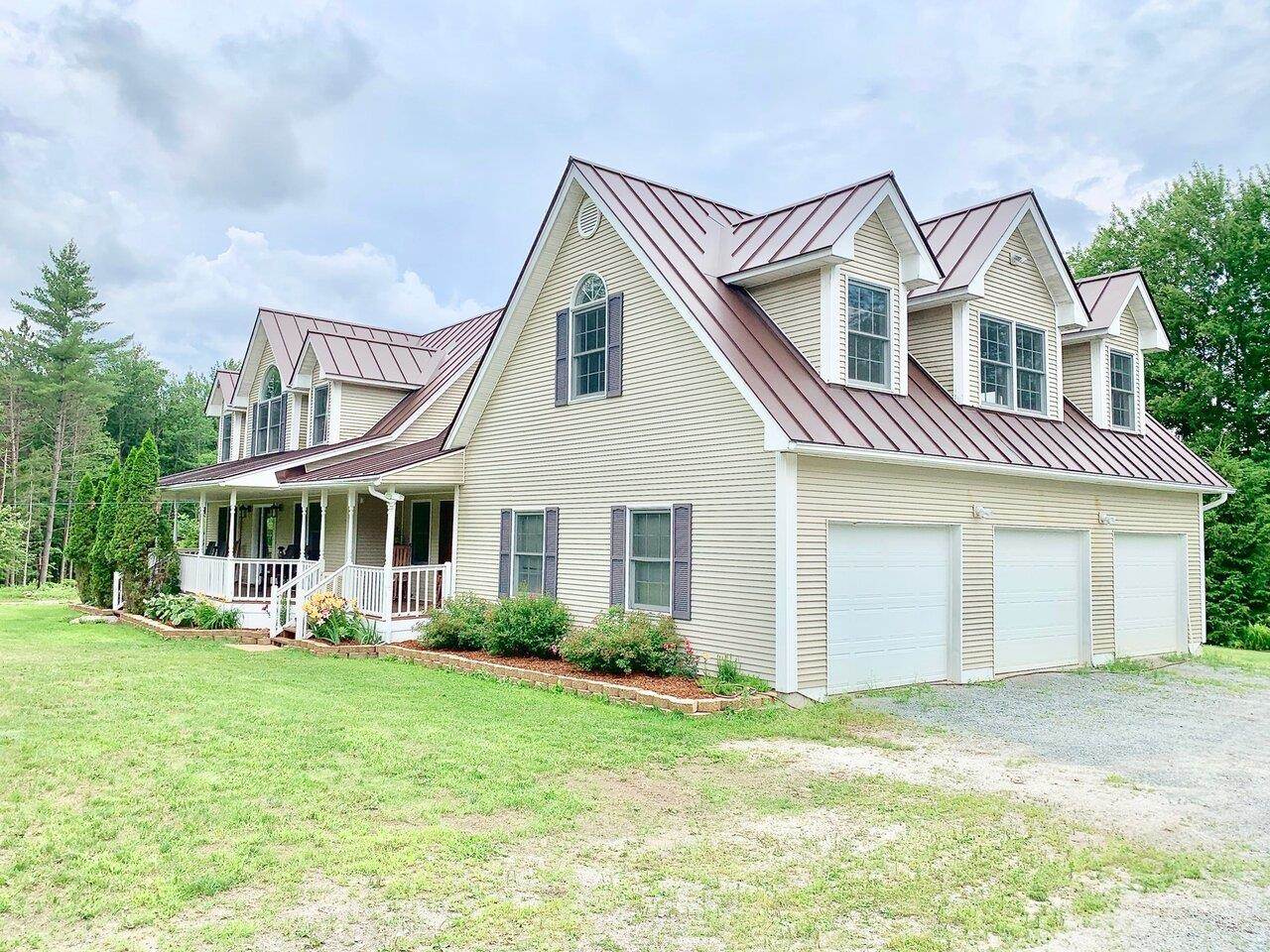 1171 Witchcat Road Bakersfield, VT 05450 - Photo 38 of 40