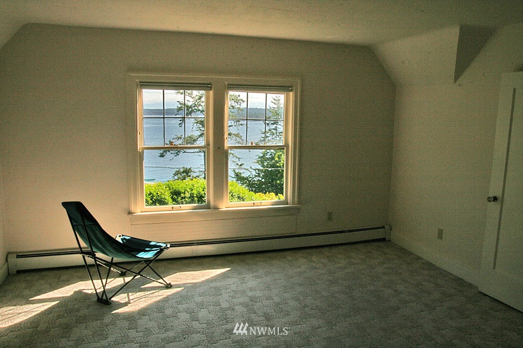 4214 Pear Point Road San Juan Island, WA 98250 - Photo 8 of 21 Gallery Image 8