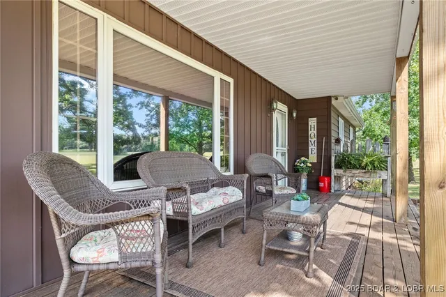 $375,000 | 10185 Highway 7, Climax Springs, MO 65324