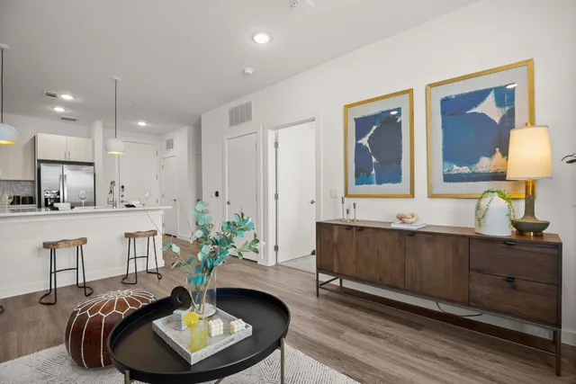 $225,000 | 6324 North Lamar Boulevard, Unit 216, Austin, TX 78752