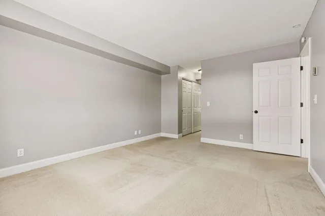 $195,000 | 350 Shelard Parkway, Unit 111, Minneapolis, MN 55426