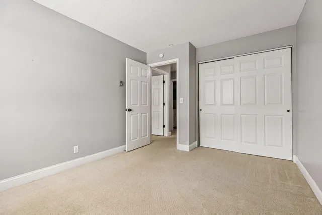 $195,000 | 350 Shelard Parkway, Unit 111, Minneapolis, MN 55426