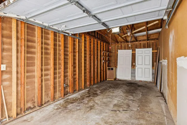 $195,000 | 350 Shelard Parkway, Unit 111, Minneapolis, MN 55426