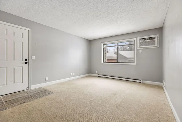 $195,000 | 350 Shelard Parkway, Unit 111, Minneapolis, MN 55426