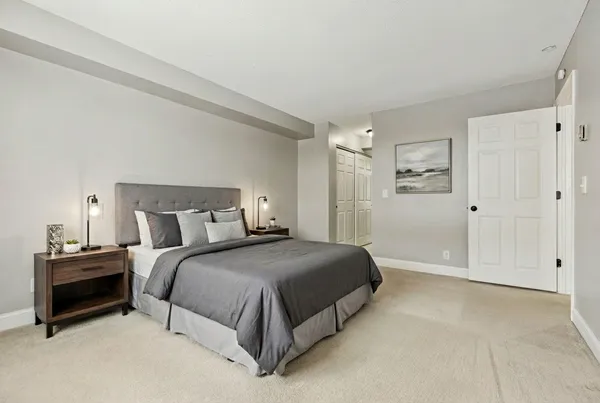 $189,500 | 350 Shelard Parkway, Unit 111, St. Louis Park, MN 55426