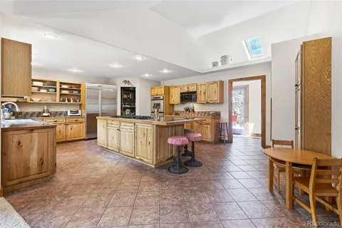 $1,275,000 | 15541 West County Road 18, Loveland, CO 80537