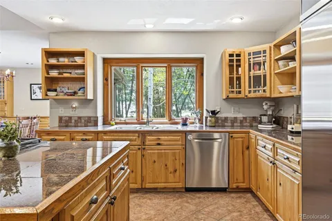 $1,275,000 | 15541 West County Road 18, Loveland, CO 80537