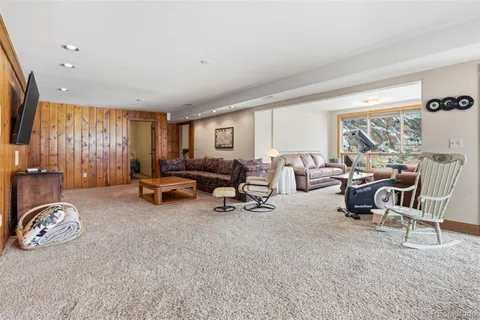 $1,275,000 | 15541 West County Road 18, Loveland, CO 80537