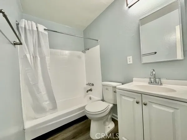 $3,295 | 815 North Rose Avenue, Unit 1, Compton, CA 90221