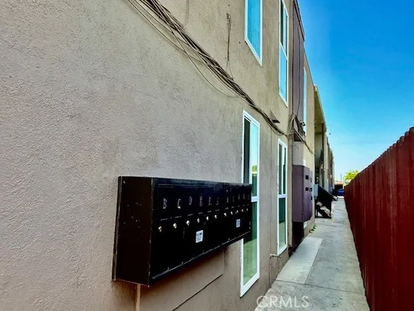 $3,295 | 815 North Rose Avenue, Unit 1, Compton, CA 90221