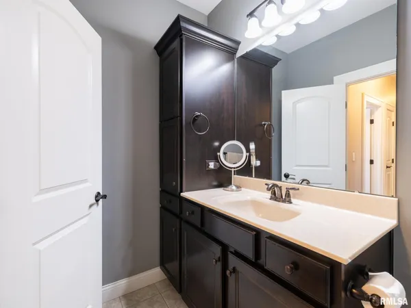 $539,900 | 11224 North Sycamore Creek Drive, Dunlap, IL 61525