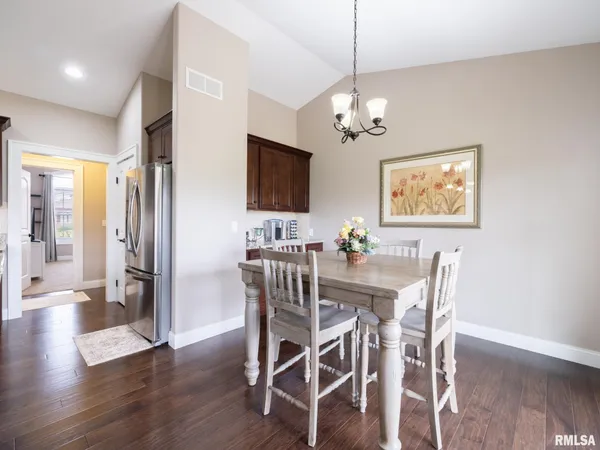 $539,900 | 11224 North Sycamore Creek Drive, Dunlap, IL 61525