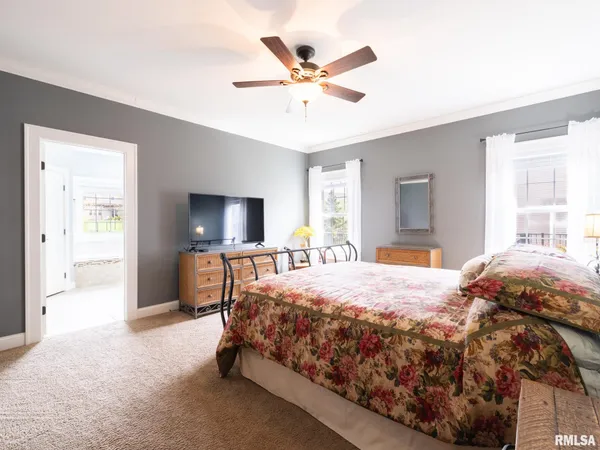 $539,900 | 11224 North Sycamore Creek Drive, Dunlap, IL 61525