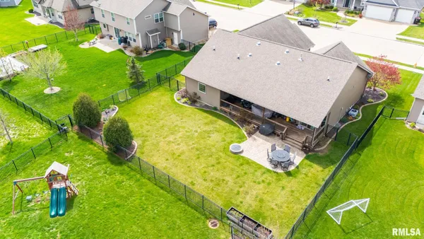 $539,900 | 11224 North Sycamore Creek Drive, Dunlap, IL 61525