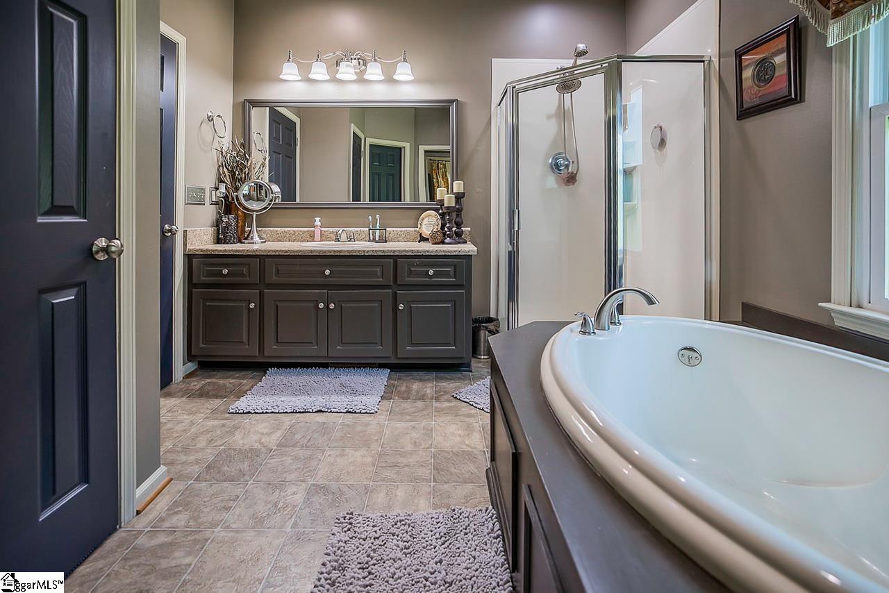311 Wren Road Piedmont, SC 29673 - Photo 19 of 36