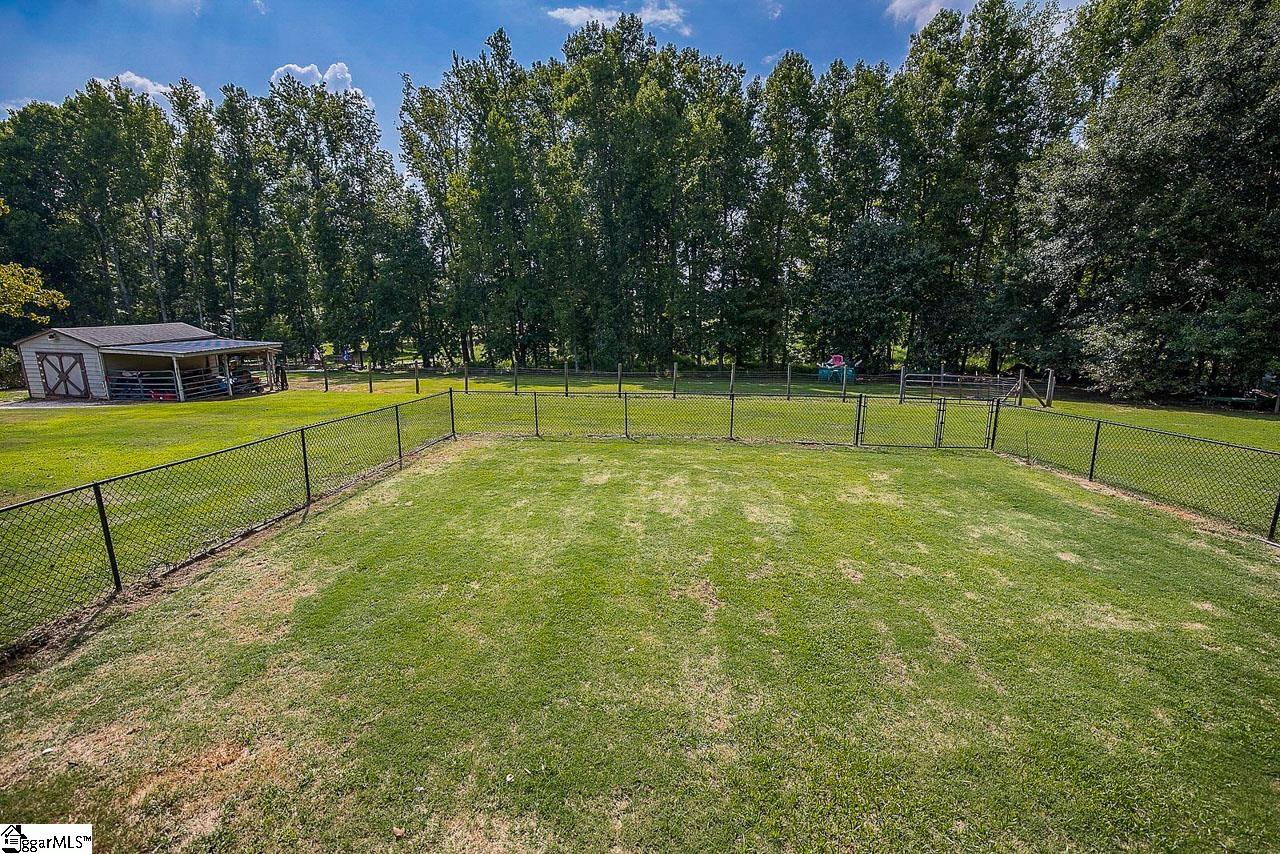 311 Wren Road Piedmont, SC 29673 - Photo 31 of 36