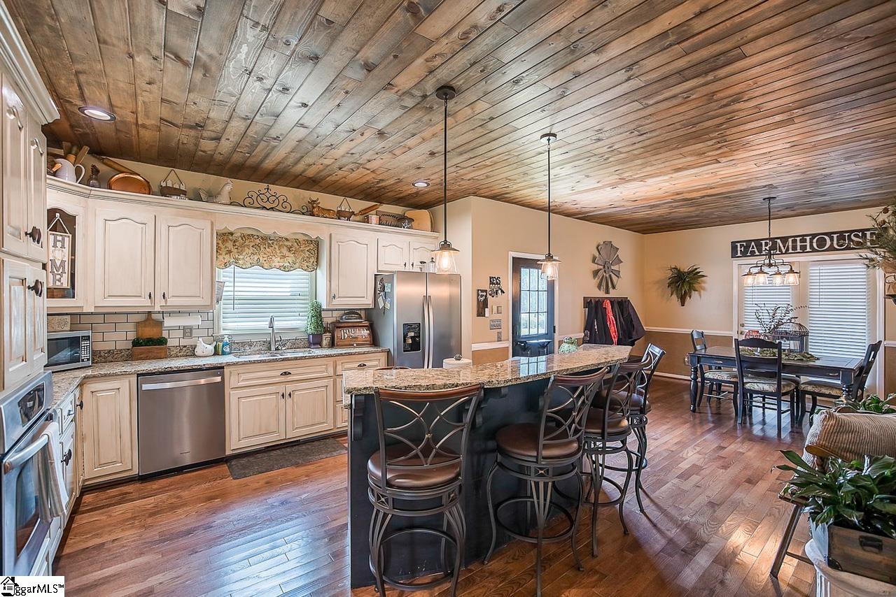 311 Wren Road Piedmont, SC 29673 - Photo 9 of 36