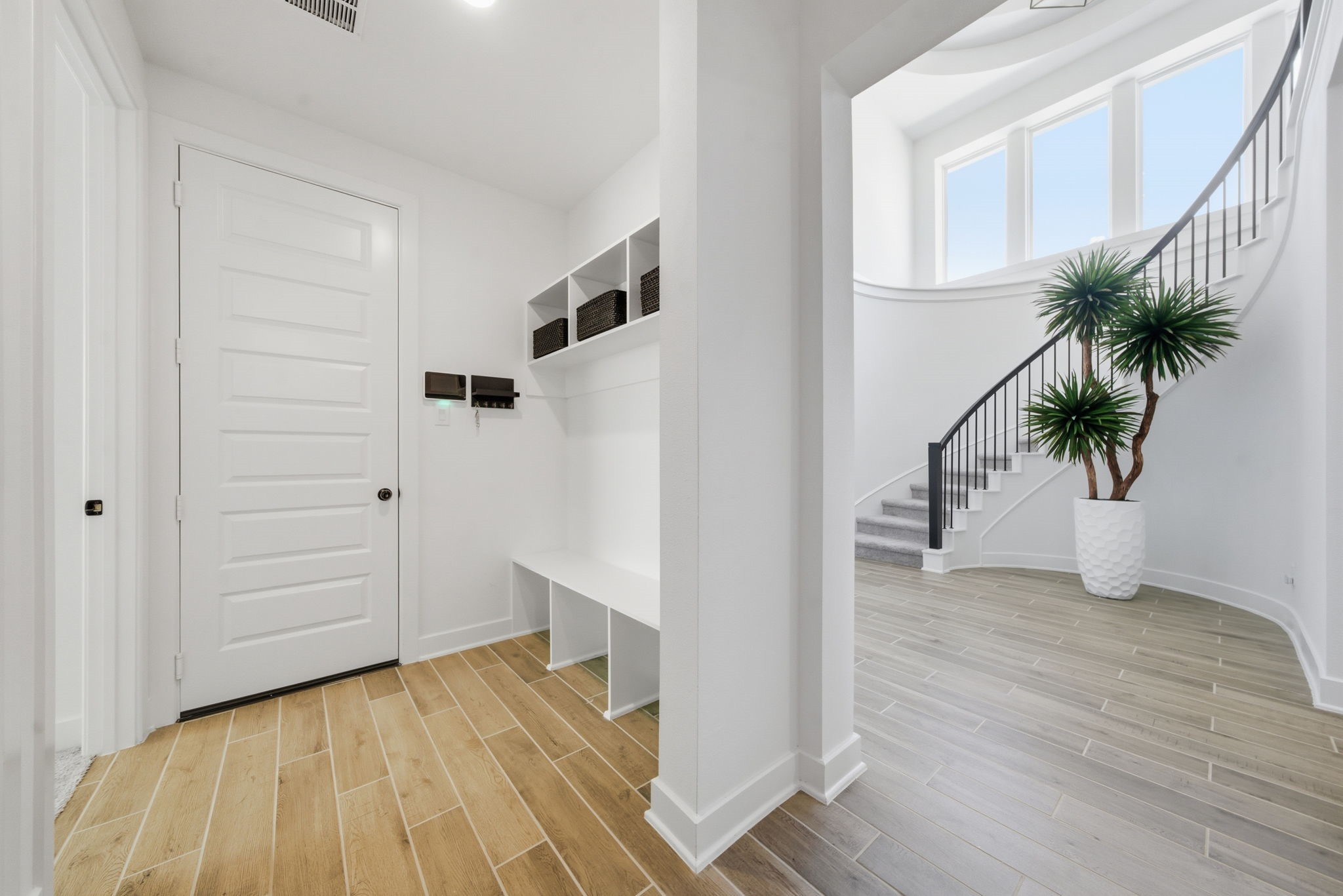 10438 Rigel Rdg Way Richmond, TX 77406 - Photo 5 of 34 a view of entryway with wooden floor